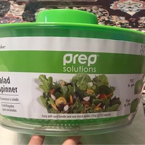 Salad spinner (brand new)